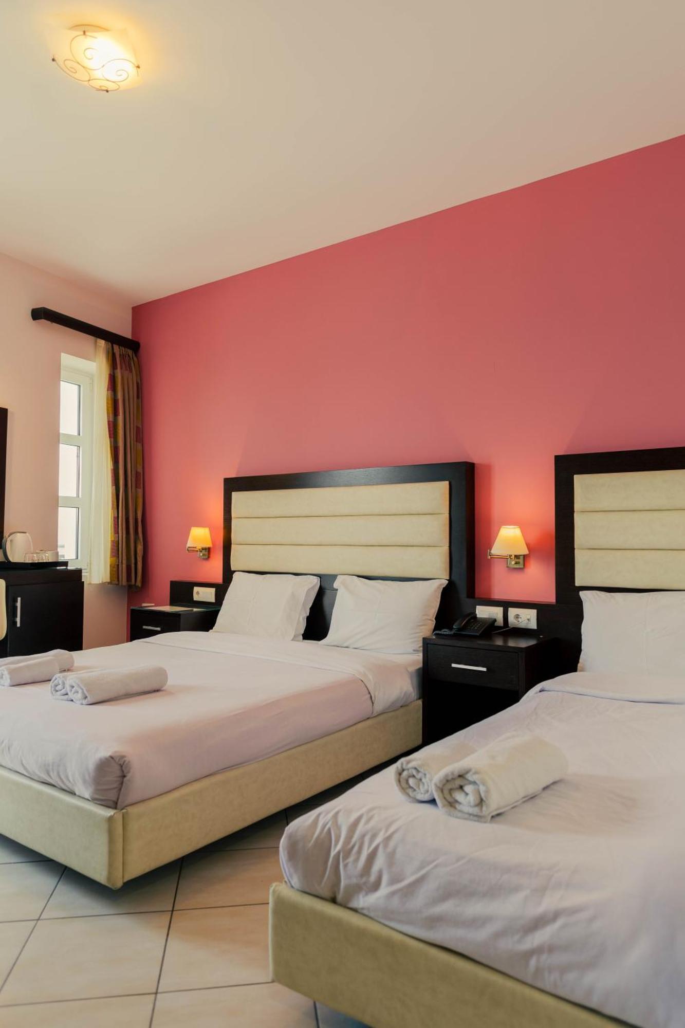 Hotel Kyani Akti Xilókasztro Kültér fotó