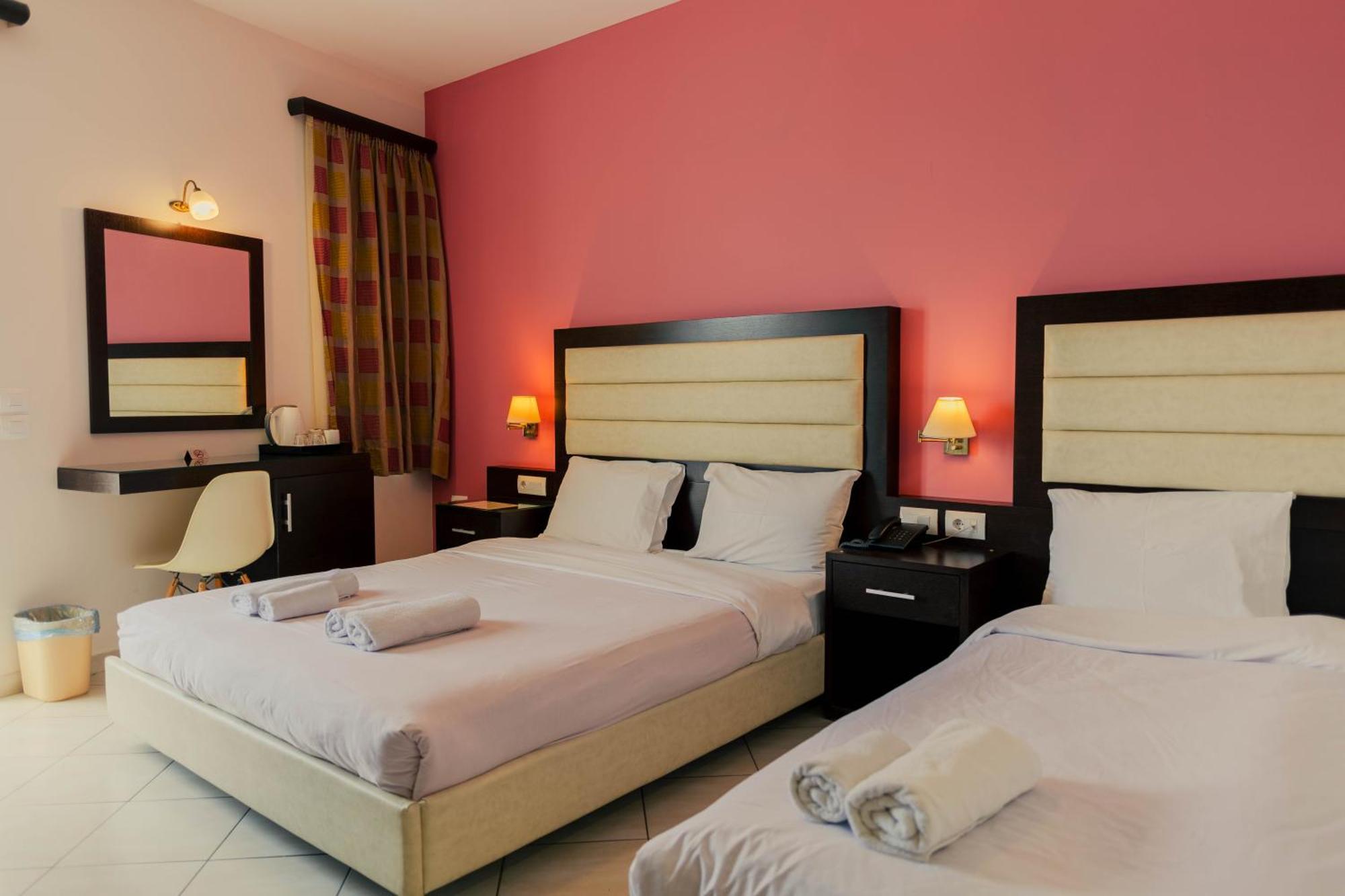 Hotel Kyani Akti Xilókasztro Kültér fotó