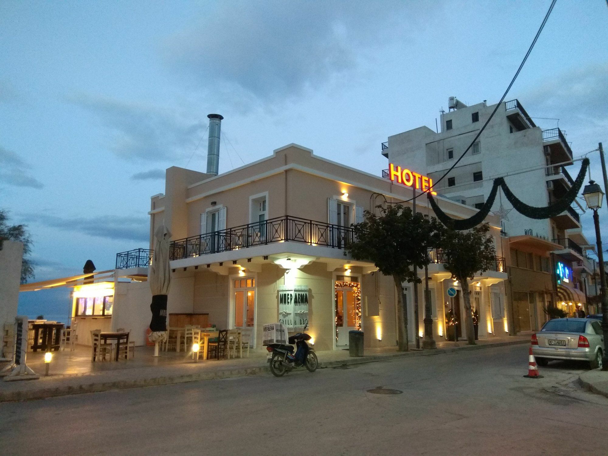 Hotel Kyani Akti Xilókasztro Kültér fotó